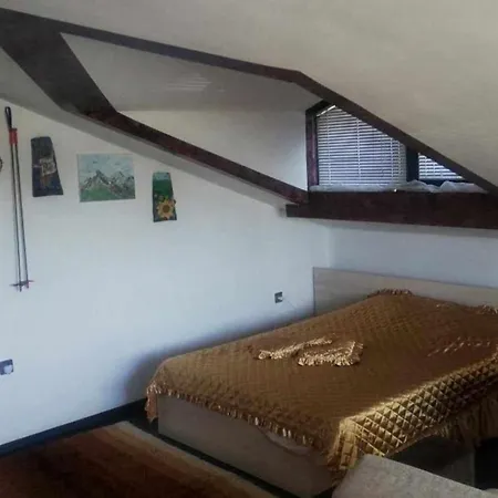 студио в стария град в бански стил * Bansko